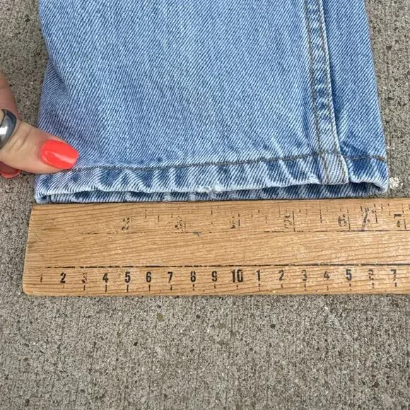 Vintage 90s Levi's 550 Relaxed Fit Tapered Leg Light Blue Jeans Size 12 Reg M